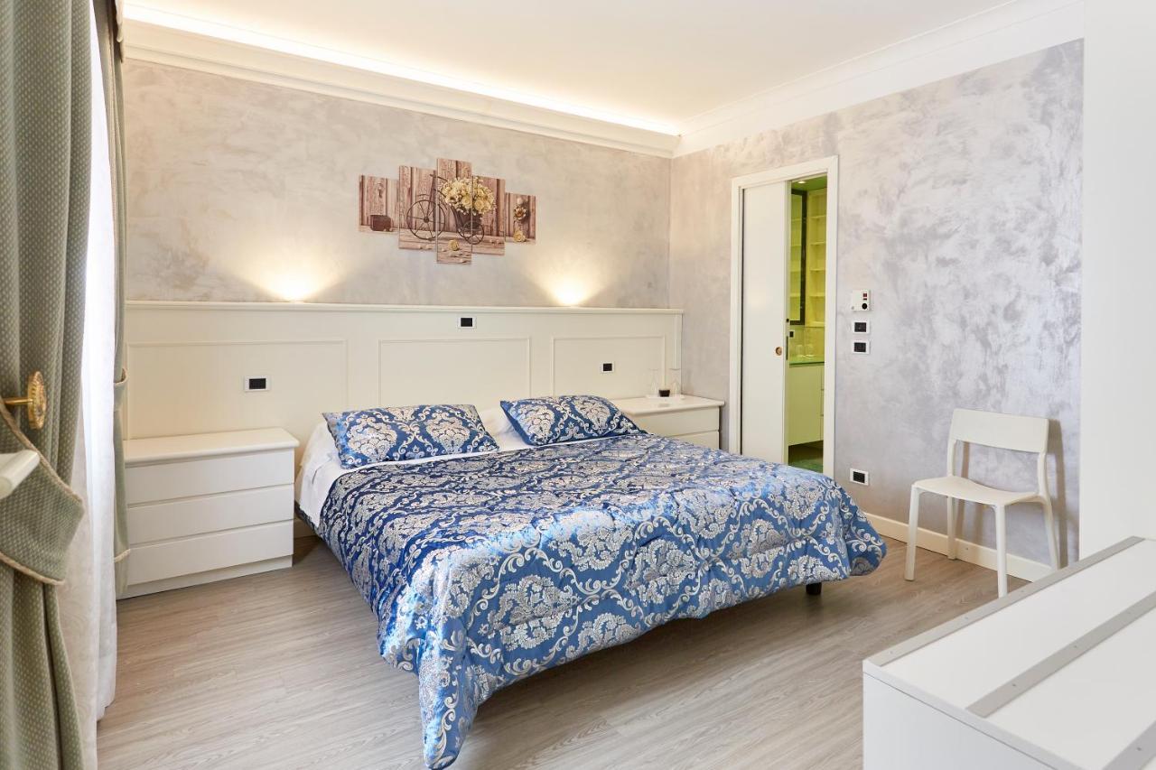 Hotel Villa Lilla Desenzano del Garda Exteriér fotografie