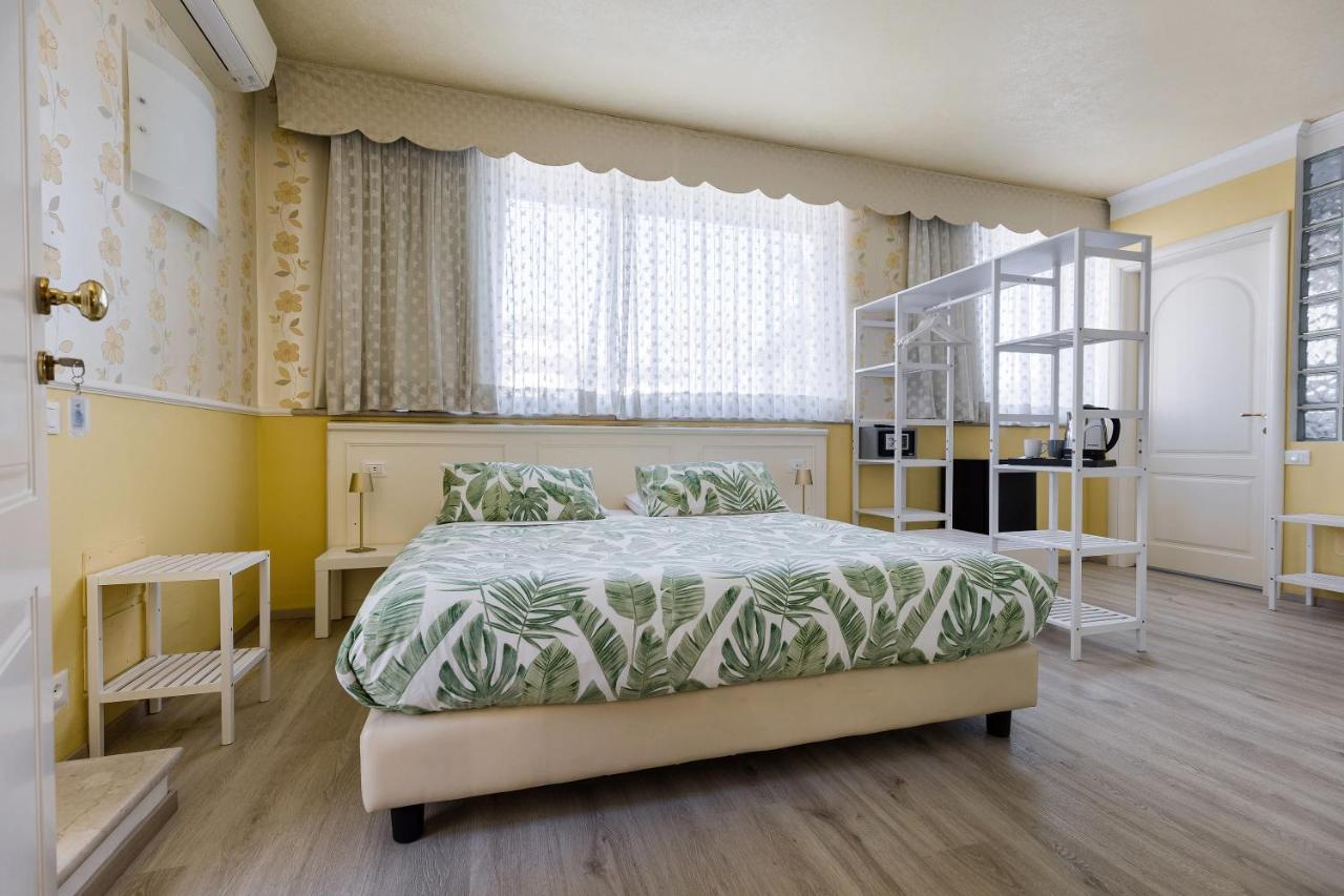 Hotel Villa Lilla Desenzano del Garda Exteriér fotografie